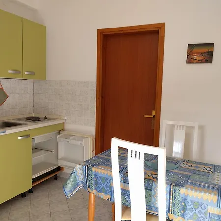 Ljubica Apartment *
